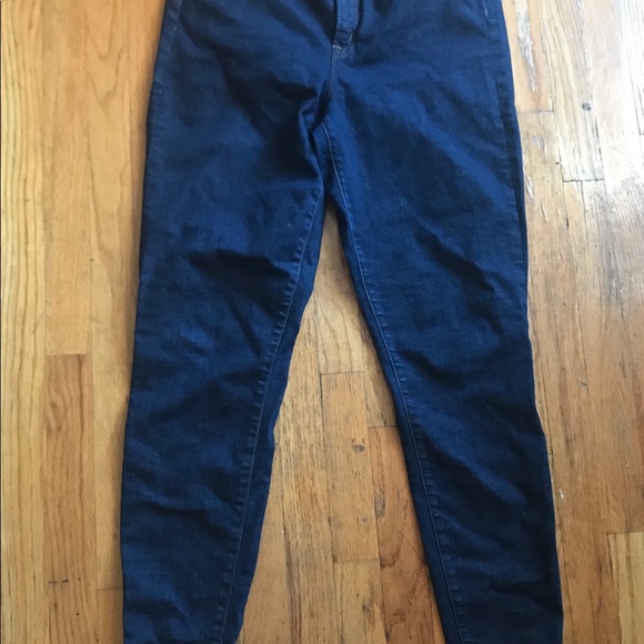COPY - J Crew 9” high rise toothpick classic wash… - Picture 2 of 4